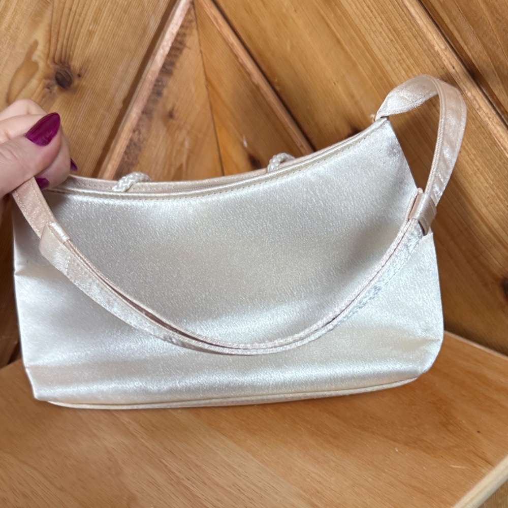 Vintage Claire’s Pearl Purse - Picture 11 of 14